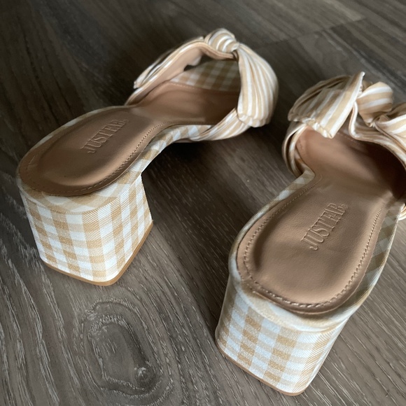 JustFab Layla Mule Heeled Sandal in Size 8.5 - Picture 6 of 8